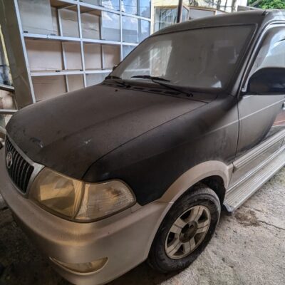 Tài sản đấu giá: là 02 xe ô tô